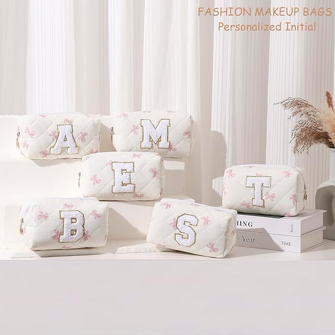 Gleyemor Personalized Initial Makeup Bag for Women, Cute Quilted Pink Floral Cotton Cosmetic Bag, Christmas Gifts for Her Mom Friend Sister Bridesmaid Teacher Women T
