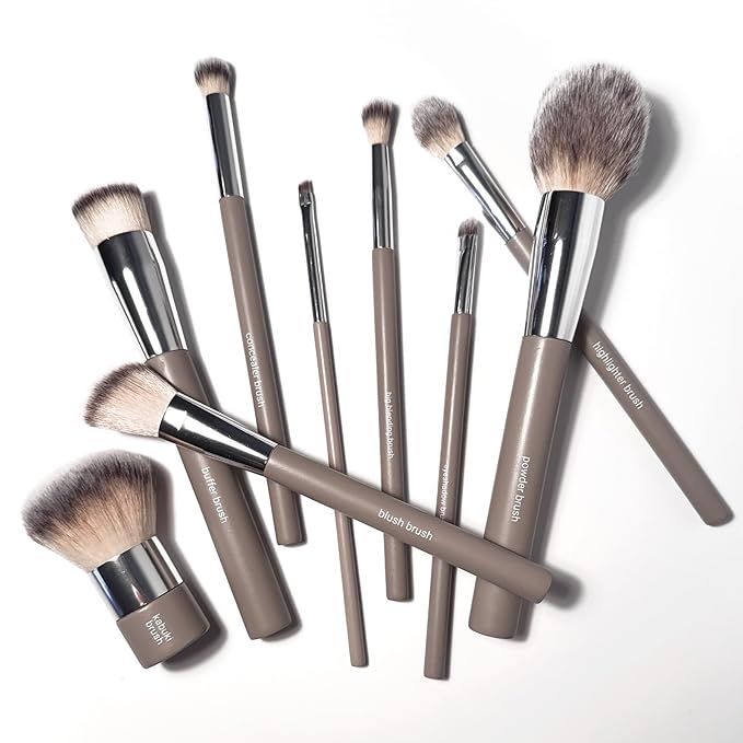 Sandstone Scandinavia Soft Collection Makeup Brush - Professional Premium Concealer brush for applying and blending concealer. Ultra soft bristles. Vegan Makeup brush for all skin types
