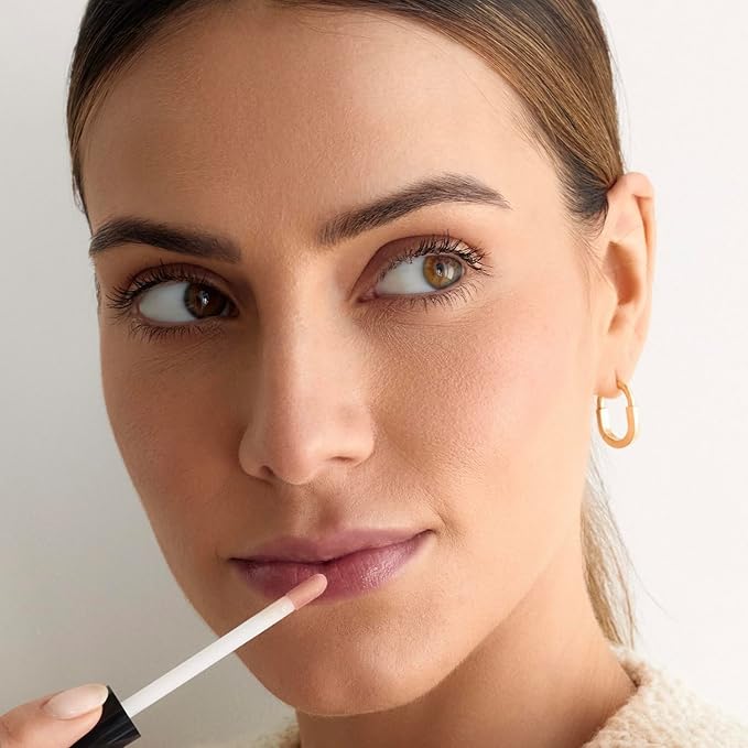 Palladio Lip Gloss, Non-Sticky Lip Gloss, Contains Vitamin E and Aloe, Offers Intense Color and Moisturization, Minimizes Lip Wrinkles, Softens Lips with Beautiful Shiny Finish, Champagne